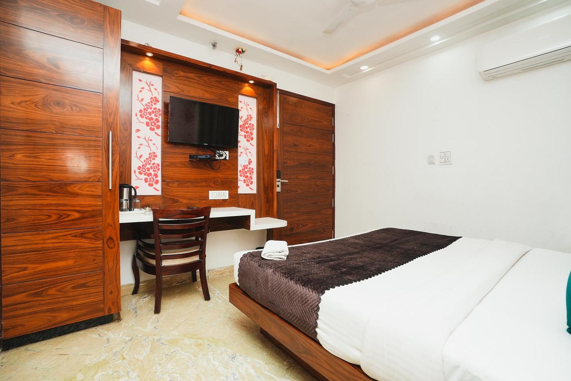 Hotel Kabir Palace Karol Bagh New Delhi Exteriör bild